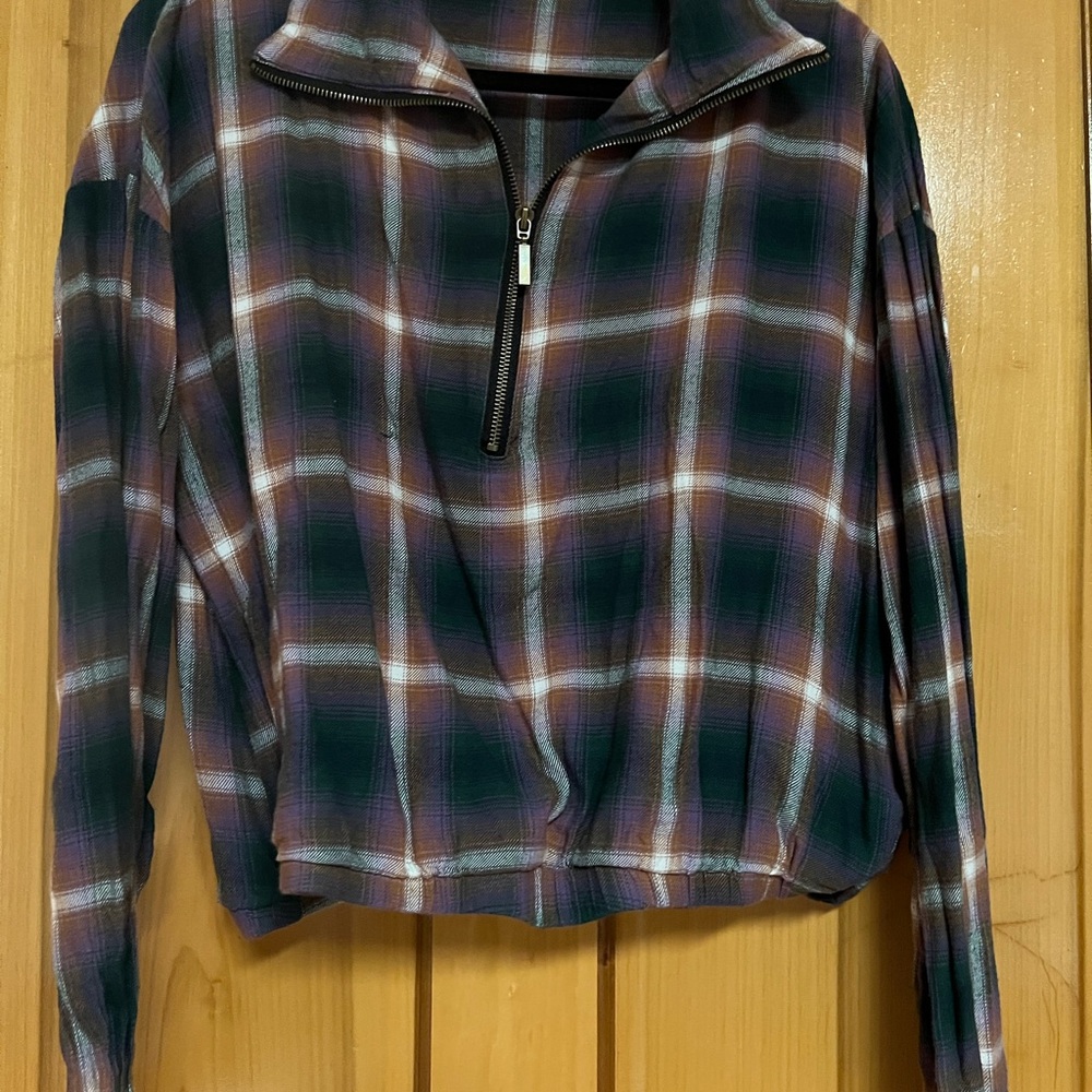 BKE Multicolor Plaid Pullover
